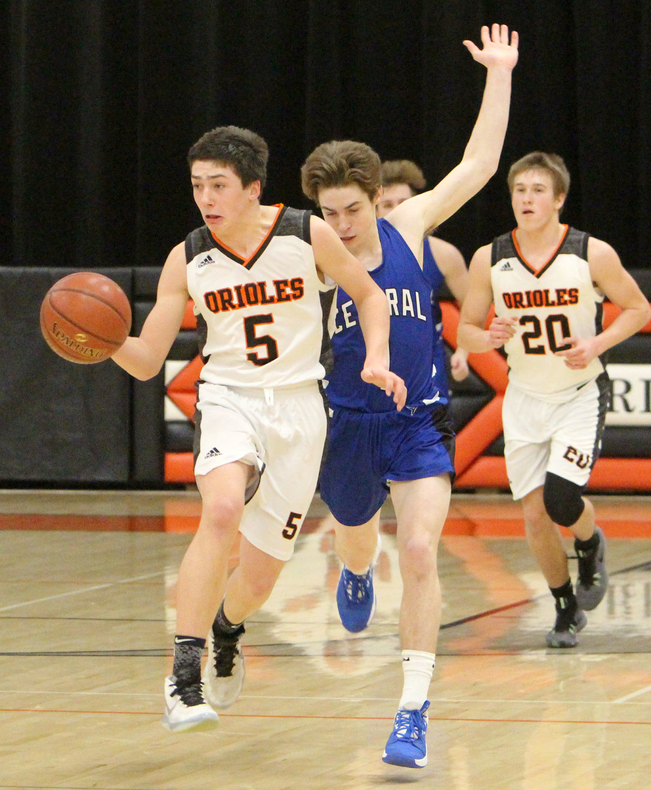 Saint Croix Central at Stanley-Boyd boys basketball 2-15-20